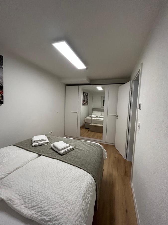 Souterrainwohnung - Remseck Am Neckar エクステリア 写真